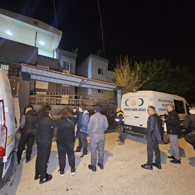 Adana'da biri engelli iki çocuğunu öldürüp, intihar etti