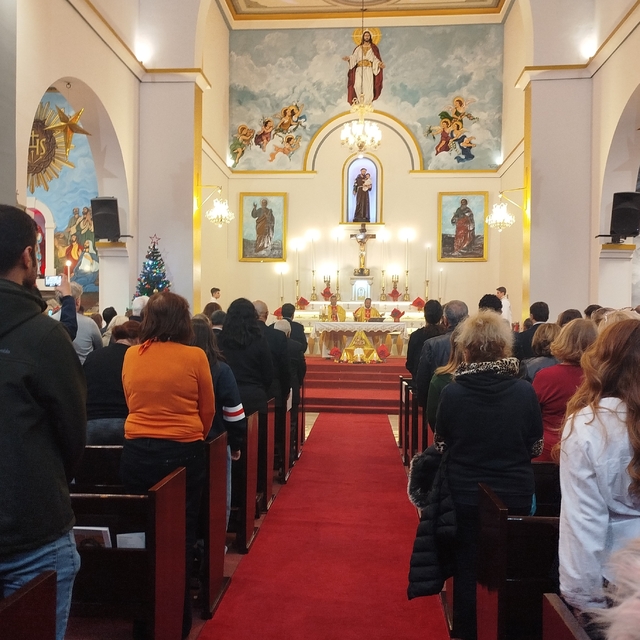 Mersin'de Rum Ortodoks Kilisesi'nde Noel ayini düzenlendi