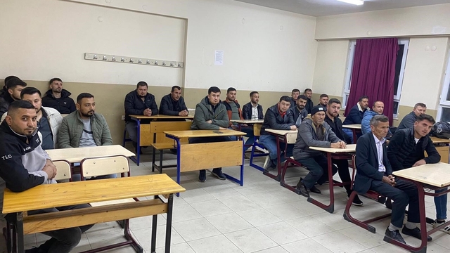 Sarıgöl'de Avcılık Kursu başladı