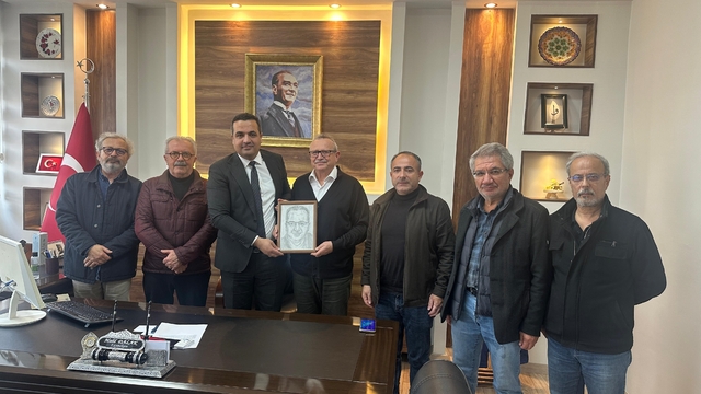 Kaymakam Dalak'ı duygulandıran kara kalem portre