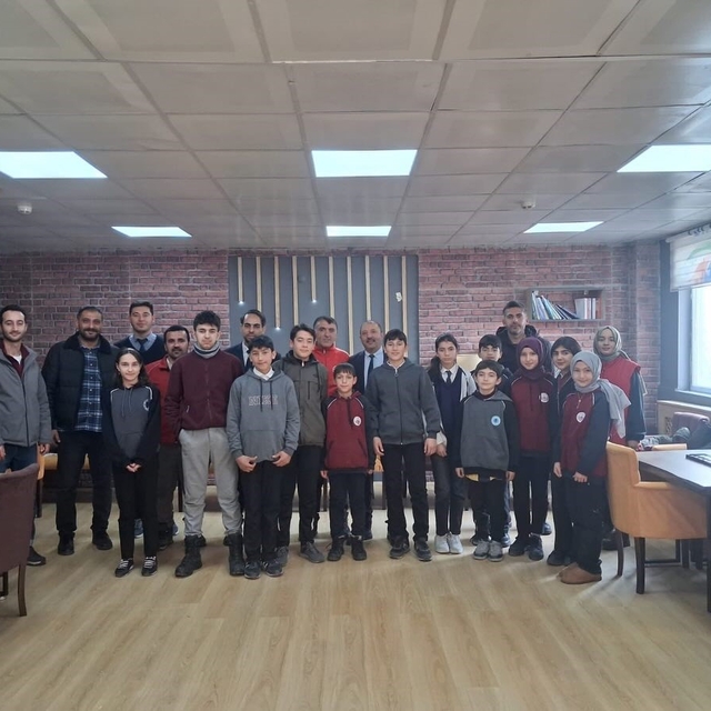 Çıldır'da okullararası mangala turnuvası yapıldı