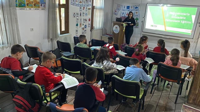 Bilecik'te bağımlılıkla mücadele eğitimleri düzenlendi