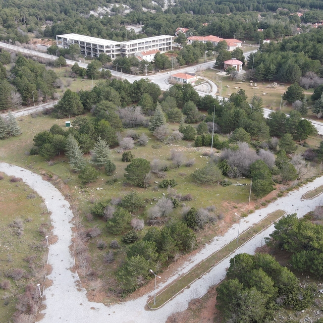 Spil Dağı Milli Parkı'na Türkiye'de ilk "Kıl Çadır Gençlik Kamp Merkezi"
