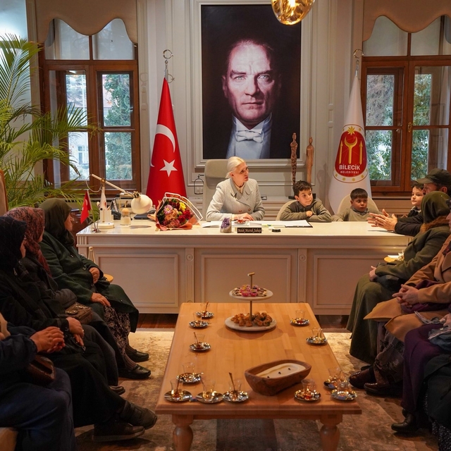 Üretici kadınlar Bilecik Belediyesi'nde ağırlandı