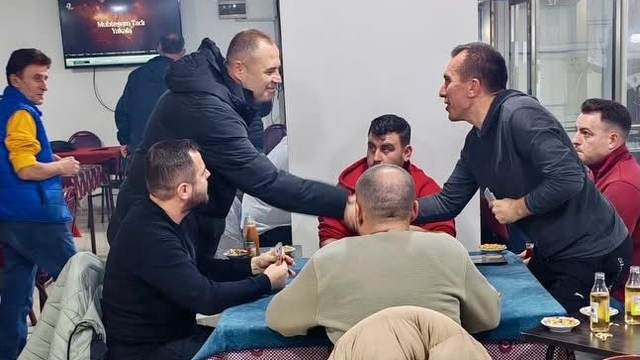 Kırklareli Belediye Başkanı Bulut, Karacaibrahim Mahallesi sakinleriyle bir araya geldi