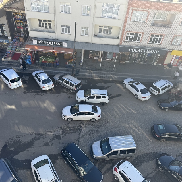 Çermik'te trafik sorunu her geçen gün büyüyor