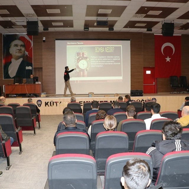 Kütahya'da emniyet personeline, "İntihar saldırılarının tespiti ve alınacak...