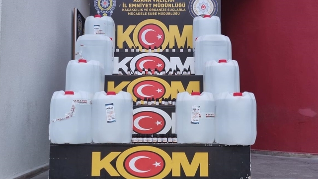 Adana'da 300 litre kaçak etil alkol ele geçirildi