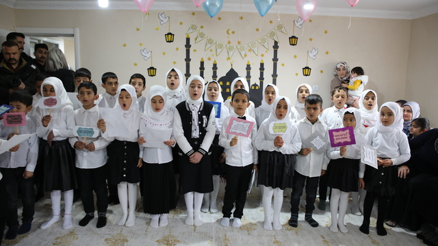 Erciş'te minik öğrencilerin Kur'an-ı Kerim heyecanı