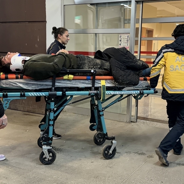 Devrilen motosikletin sürücüsü yaralandı