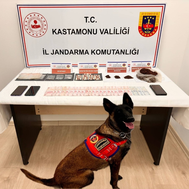 Anne ve oğluna uyuşturucudan 18'er yıl hapis cezası