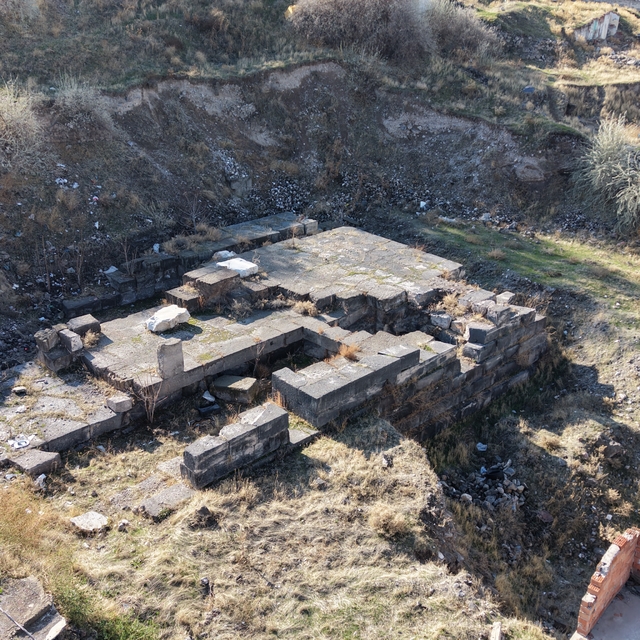 1700 yıl önce yıkılan Fortuna Tapınağı için 3D modellemeyle canlandırma tal...