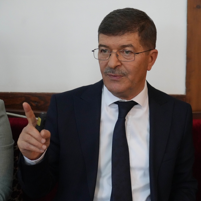 İlahiyatçı profesör: "Eşcinsel evlilikler, ailenin temeline konulan büyük d...