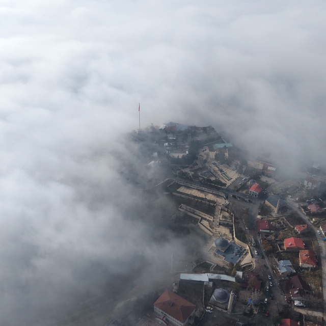Sis perdesi altındaki Elazığ drone ile görüntülendi