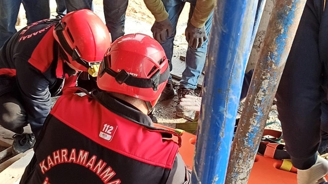 İnşaattan düşen işçi yaralandı