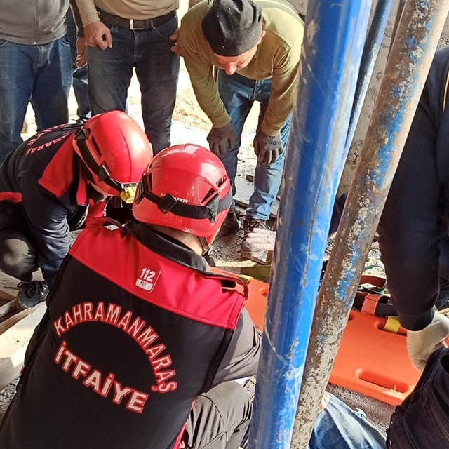 İnşaattan düşen işçi yaralandı