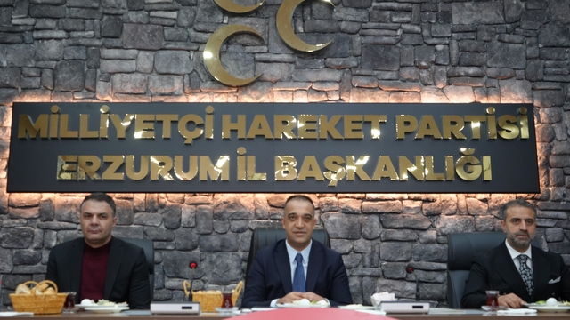 MHP İl Başkanı Adem Yurdagül: "Halkımız terörsüz Türkiye sürecine destek veriyor"
"Erzurum Şehir Hastanesi ile ilgili tespitlerimizin arkasındayım. Erzurum Sağlık İl Müdürü ve Erzurum Şehir Hastanesi Başhekimi hemen görevden alınmalıdır"