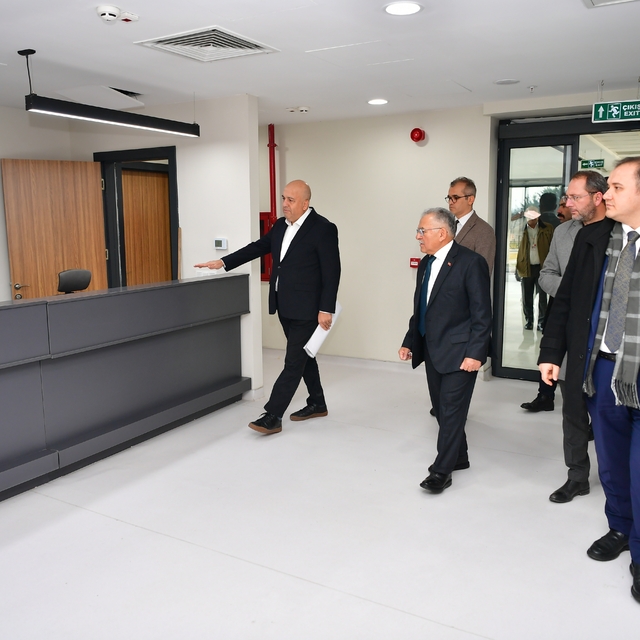 Başkan Büyükkılıç'tan Saffet Arslan Palyatif Bakım Merkezi'ne yakın takip