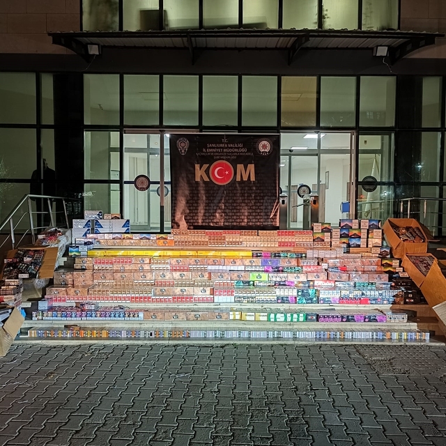 Şanlıurfa'da kaçak sigara operasyonu: 3 gözaltı