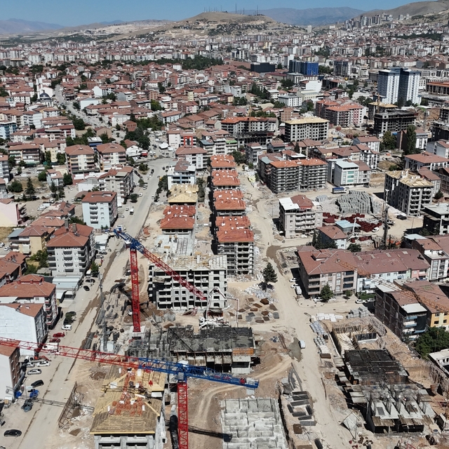 Malatya'da depremde yıkılan Gökkuşağı ve Bulut Apartmanları davasında mütea...