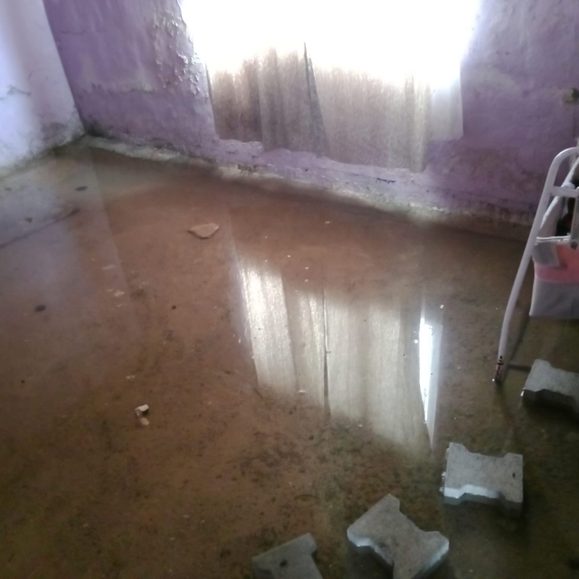 Evlerini su basan aile, geçici olarak lojmana yerleştirildi
SYDV ve belediy...