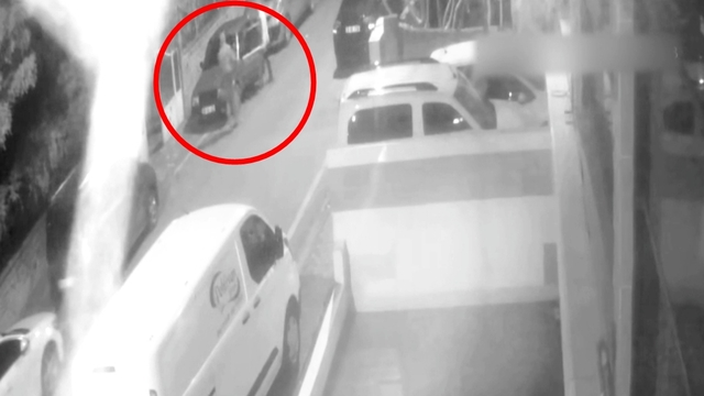 Batman'da otomobil hırsızlığı kamerada
