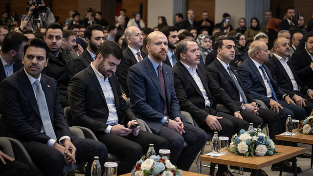 Bilal Erdoğan, Genç Memur-Sen'in "Türk Dünyası Akademisi Ödül Töreni"nde konuştu: