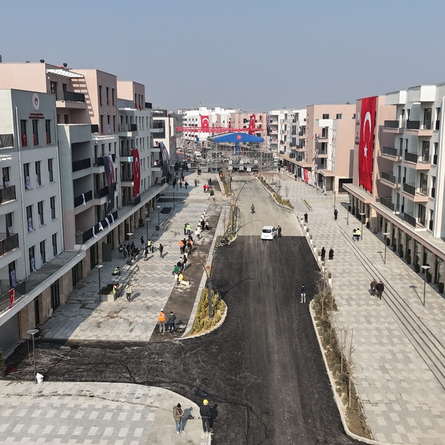 Depremle birlikte yerle bir olan Antakya kent merkezi yeniden inşa edildi
D...