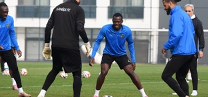 Manisa FK, Sakaryaspor maçı hazırlıklarını tamamladı