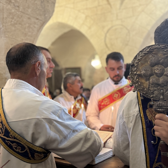 Mardin'de Süryani Hristiyanlar Noel'i Kırklar Kilisesi'nde ayinle karşıladı