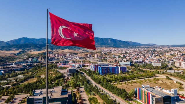 KBÜ, "Üniversite İzleme ve Değerlendirme Genel Raporu-2025"te ilk sıralarda yer aldı