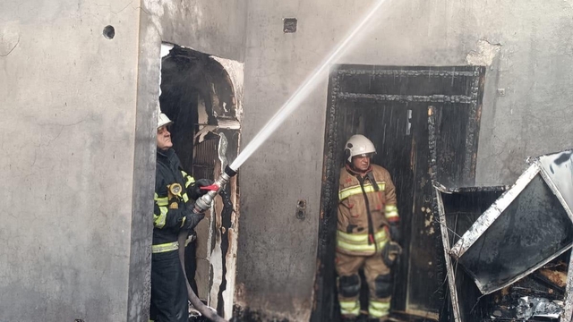 Samandağ'da ev yangını