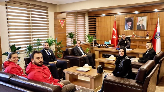 Bilecik'te 53 kez kan bağışında bulunan kişiye madalya verildi