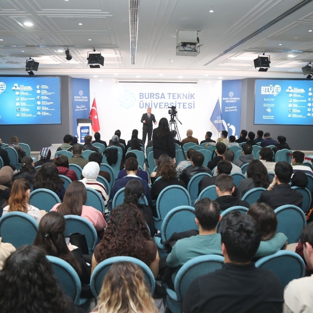 Rektör Adıgüzel, 'Bursa Teknik Üniversitesi Konuşmaları'nın konuğu oldu