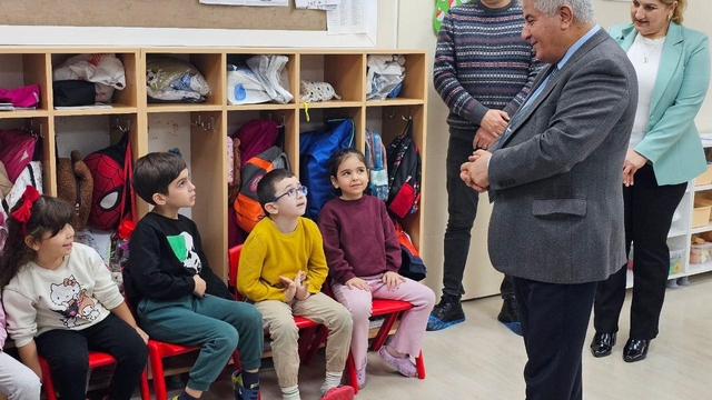 Milli Eğitim Müdürü Anaokulunda minik öğrencilerle buluştu