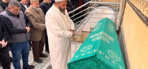 Kazada ölen nişanlı çift yan yana toprağa verildi