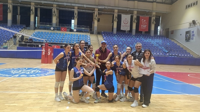 Aydın'da Genç A Kızlar Voleybol İl Birinciliği müsabakaları sona erdi