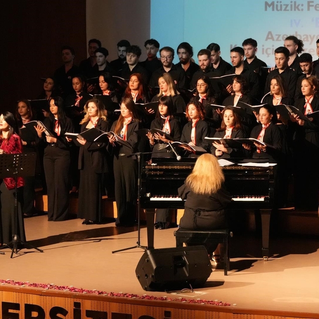 KBÜ'de Türkiye ve Azerbaycan ezgileri aynı sahnede