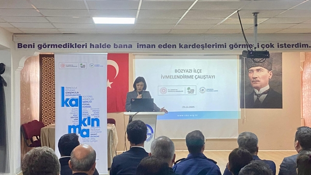 Bozyazı'da kalkınmaya yönelik projeler toplantıda görüşüldü