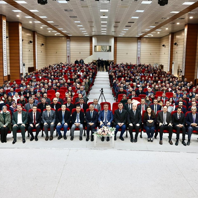 Vali Aydoğdu: "Bilgi her yerden öğrenilir, irfan rehberlikle kazanılır"