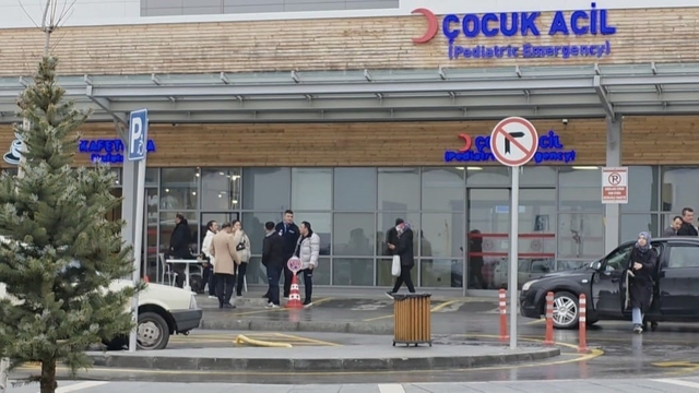 Kütahya'da 23 öğrenci zehirlenme şüphesiyle hastaneye kaldırıldı