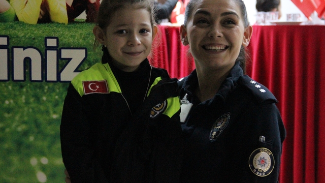 Çocuklar ve gençlerin sosyalleşmesini amaç edinen projede 17 bin 500 kişiye ulaşıldı