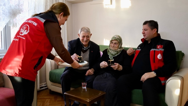 67 yıllık mutluluğa "kahve bahane" ziyareti
