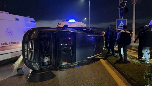 Aydın'da iki otomobil çarpıştı: 6 yaralı