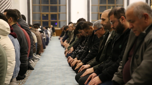 Adana, Mersin, Hatay ve Osmaniye'de Regaip Kandili idrak edildi