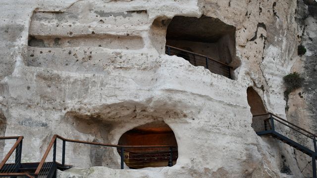 Batman Hasankeyf'te restore edilen 10 mağara turizme açıldı