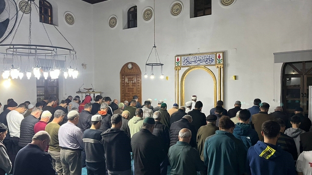 Köyceğizliler Regaib Kandili'nde camileri doldurdu