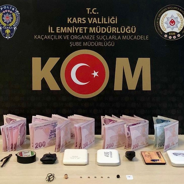 Kars'ta MTSK sınavına operasyon: 3 kişi gözaltına alındı