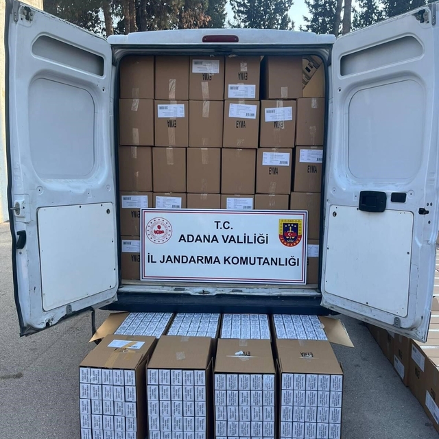 Adana'da 2 milyon 270 bin adet kaçak makaron ele geçirildi
