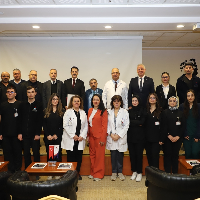 SANKO Üniversitesi'nde 104'üncü yıl dönümü nedeniyle tören düzenlendi